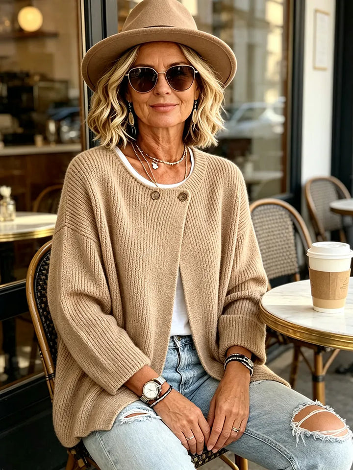 Anisa - Cardigan de malha descontraído com detalhe de botão