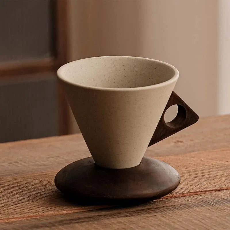 Mabel - Caneca de café cónica premium