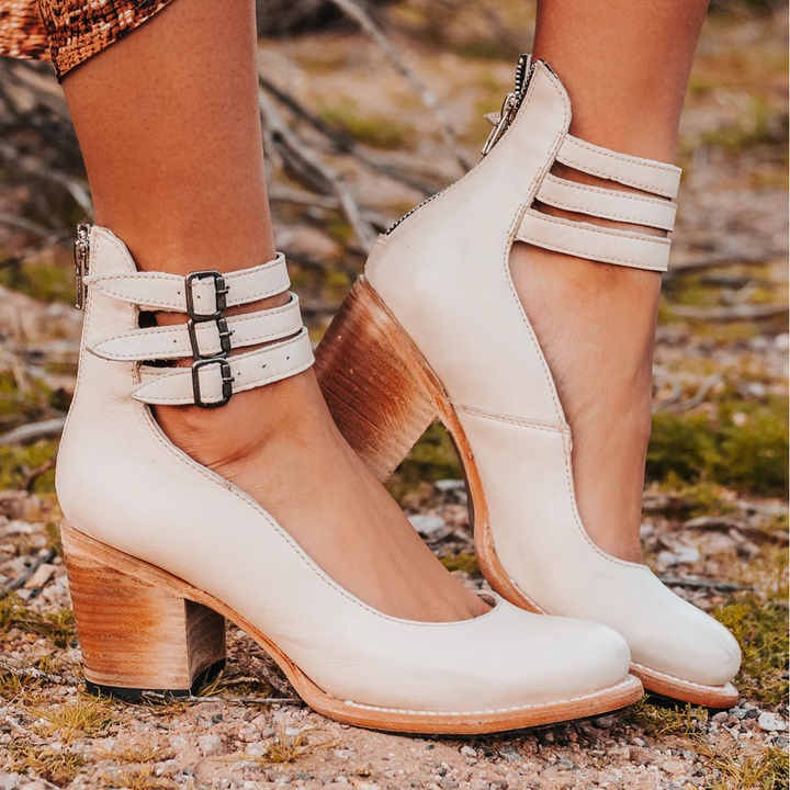 Philomena - Sapatos de salto vintage de couro com tira no tornozelo