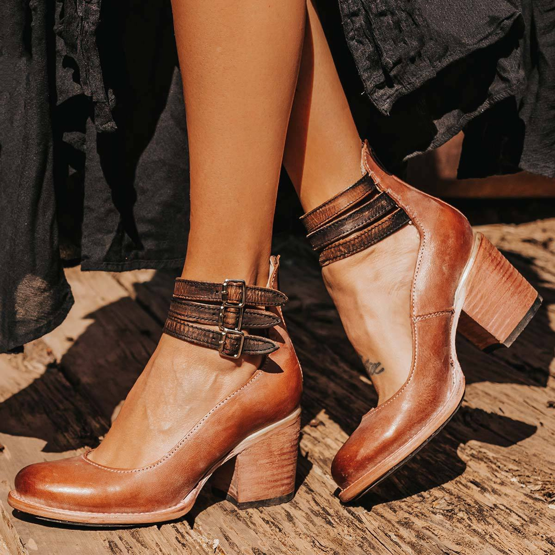 Philomena - Sapatos de salto vintage de couro com tira no tornozelo