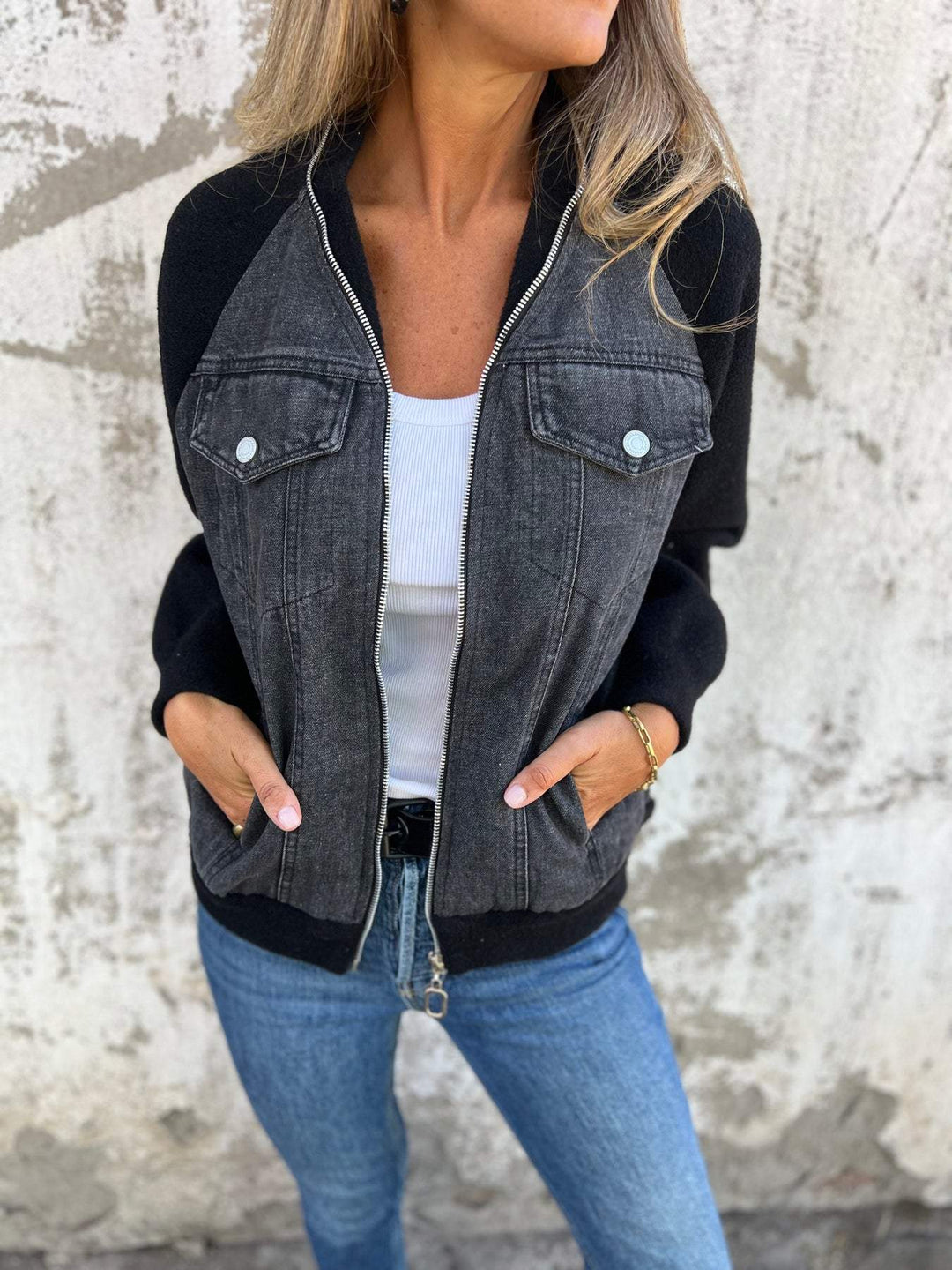Alinique - Blusão bomber em denim tricotado macio