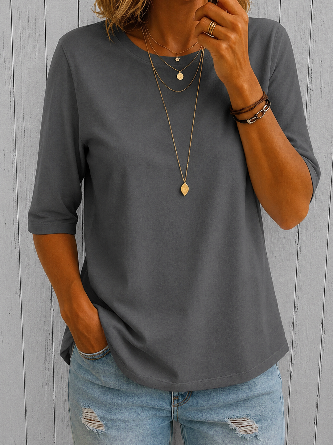 Bellavie - Blusa clássica com decote redondo