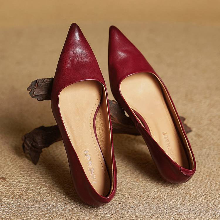 Serelina - Sapato elegante de salto baixo com bico fino