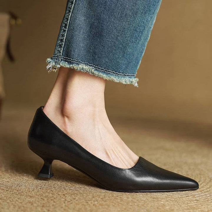Serelina - Sapato elegante de salto baixo com bico fino