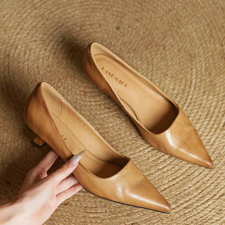 Serelina - Sapato elegante de salto baixo com bico fino