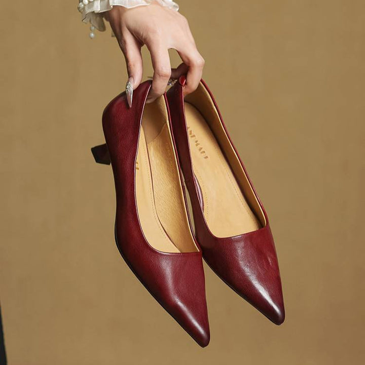 Serelina - Sapato elegante de salto baixo com bico fino