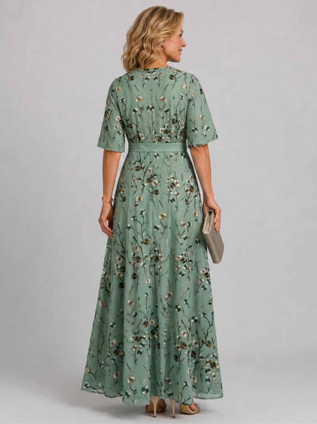 Adaline - Vestido midi com estampado floral e toque suave