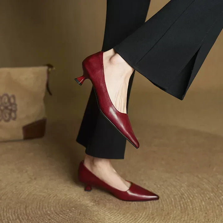 Serelina - Sapato elegante de salto baixo com bico fino