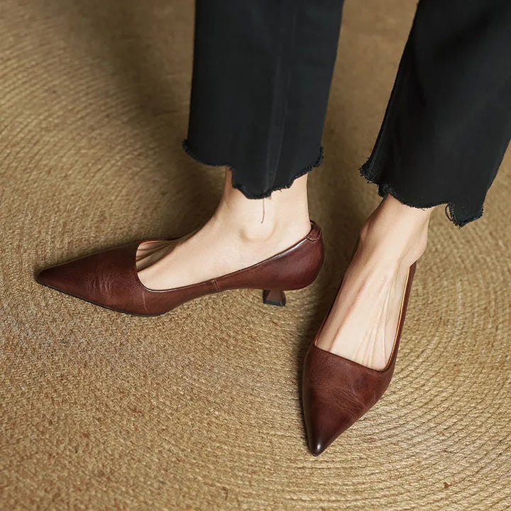 Serelina - Sapato elegante de salto baixo com bico fino
