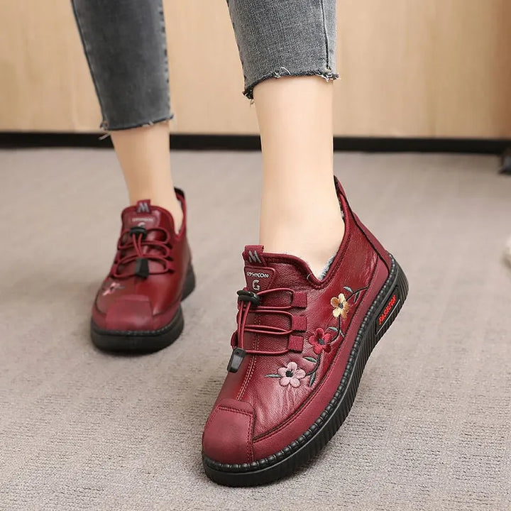 Verisse - Botins confortáveis com bordados florais