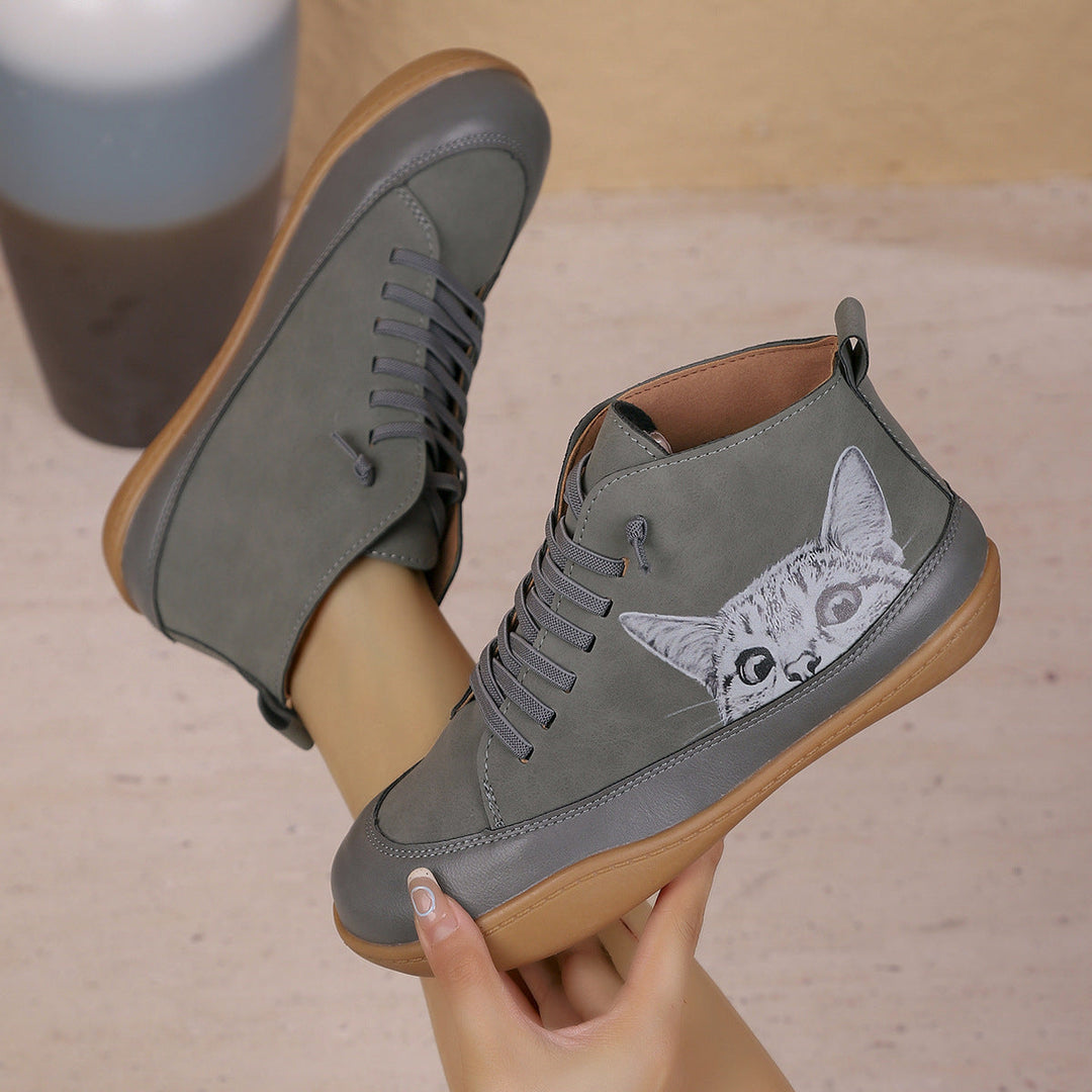 Zorelle - Botins confortáveis com detalhe de gato