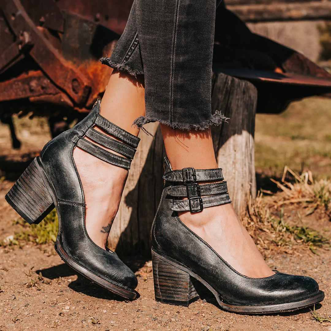 Philomena - Sapatos de salto vintage de couro com tira no tornozelo