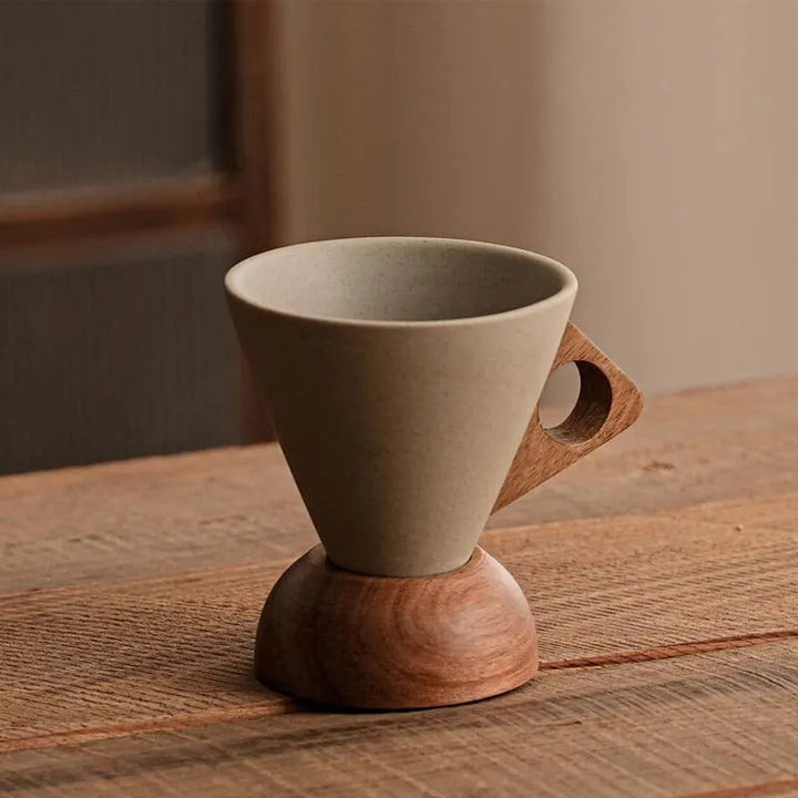 Mabel - Caneca de café cónica premium